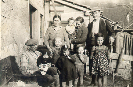 1941. Famiglia Giuseppe Gaier Adól et al.