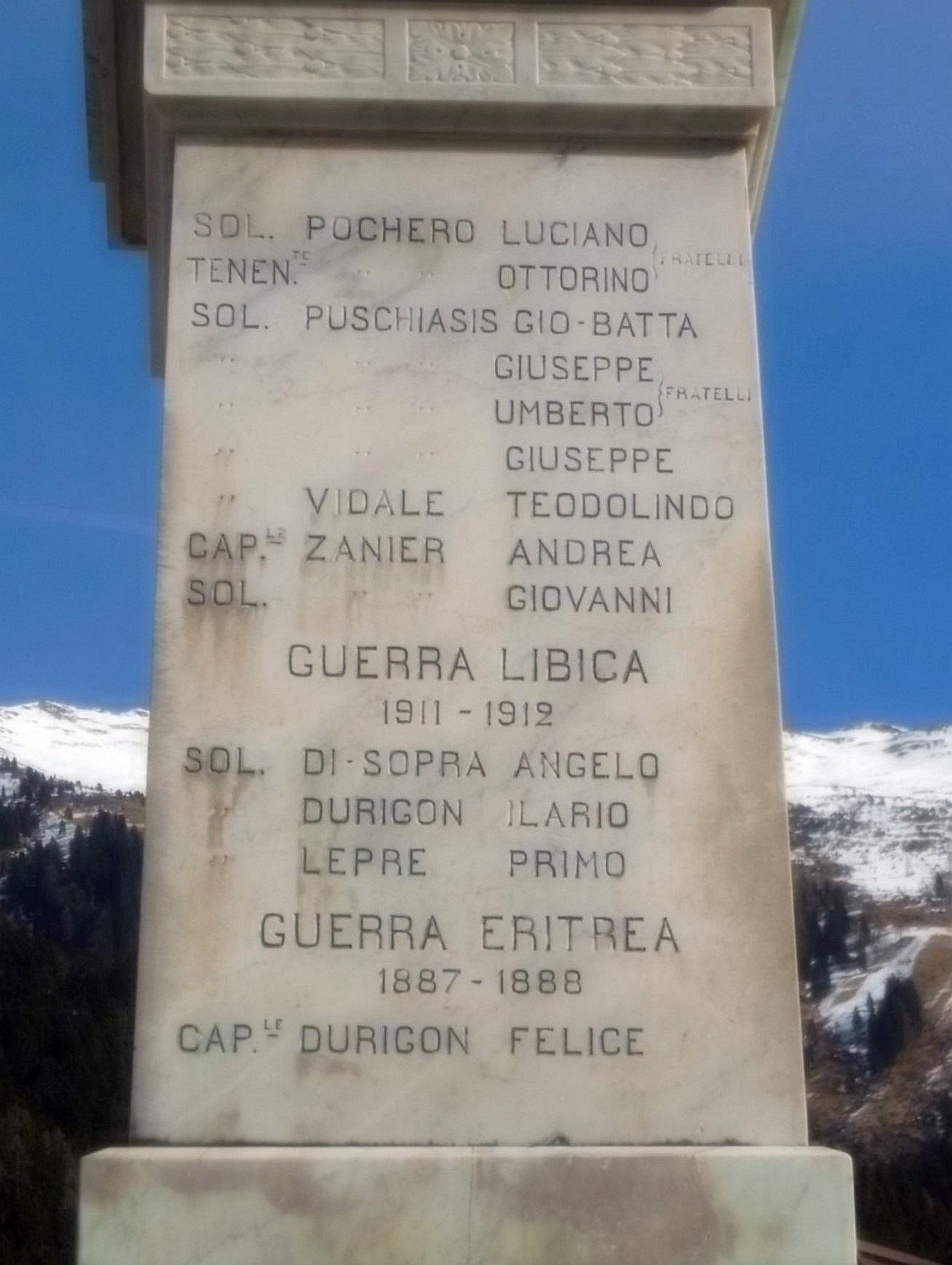 Il nome di Felice Durigon nel monumento ai caduti di tutte le guerre